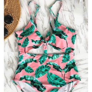 Cupshe Summer Paradise Print One Piece
